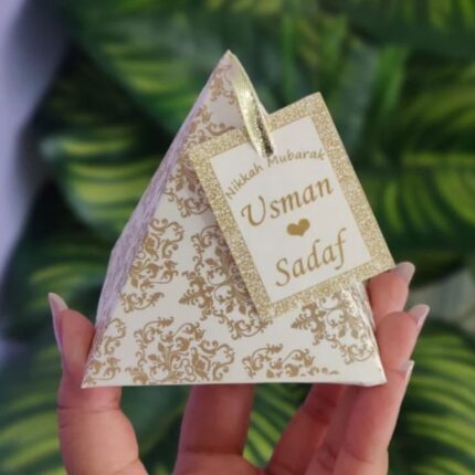 Pyramid Box With Tag