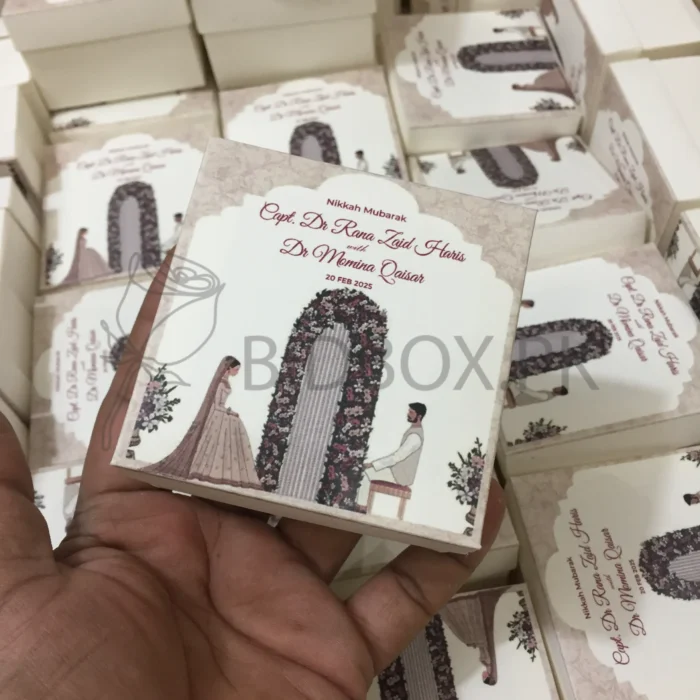 New Couple Design Card Bord Box