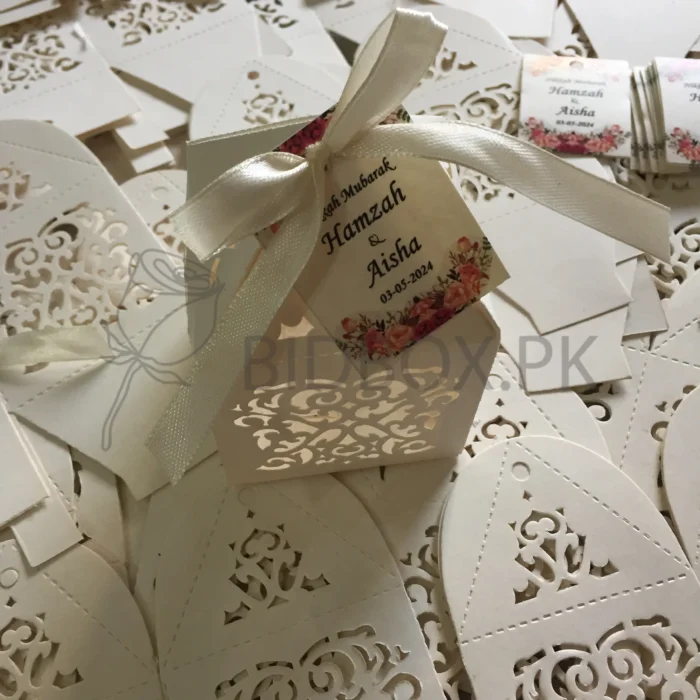 Lazar Cut Box With Tag