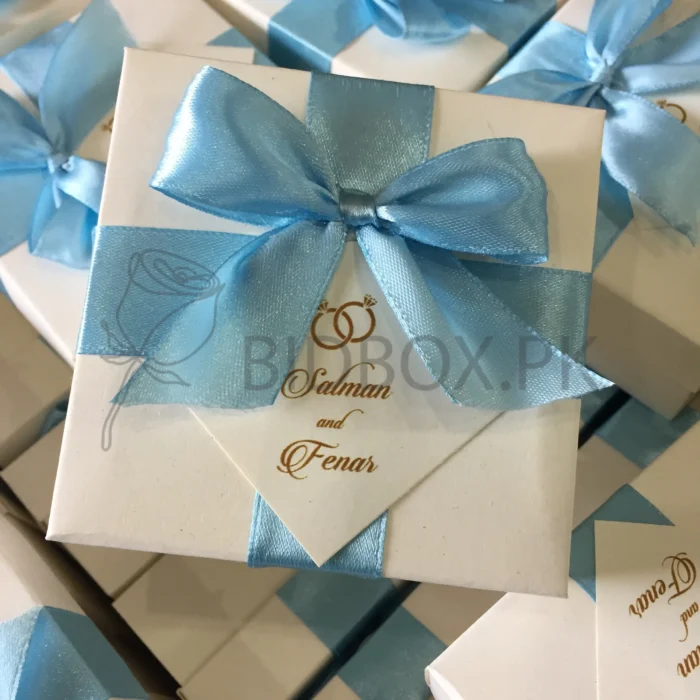 Ring Carmony Favour Box With Bow
