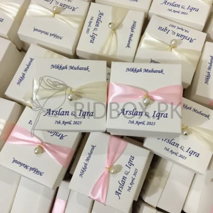 Pearl Card Bord Box With Ribbon