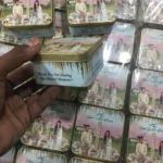 New Design Sweet Tin Box With Couple Printing